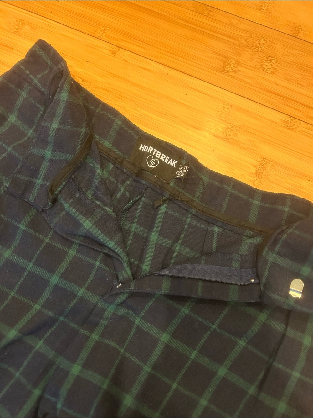 Heartbreak ASOS Plaid Trousers Size 6 Navy Green Preppy Dark Academia Y2K - Picture 5 of 6